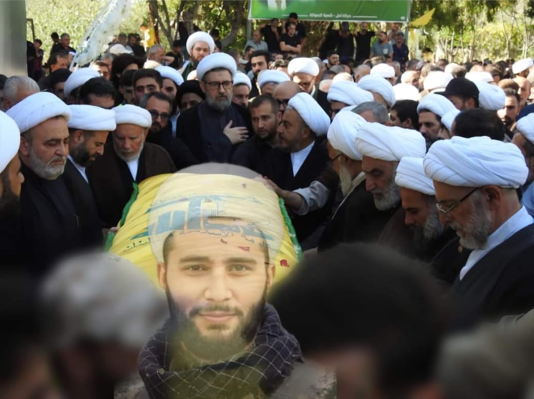 أصدقاؤه المشايخ ينعوه