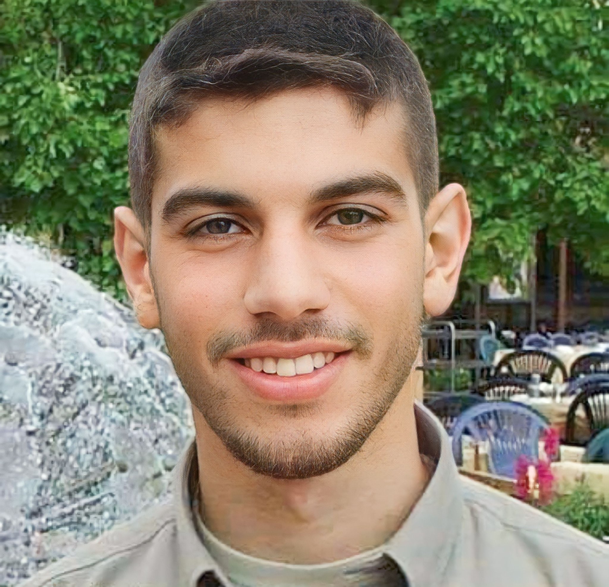 علي الرضا حسان اللقيس 
